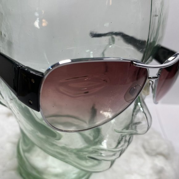 XOXO Silver Fade Aviator Sunglasses - Picture 6 of 12